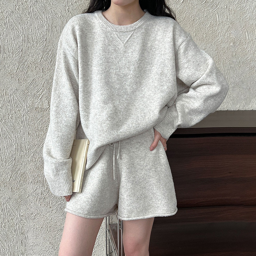 2点セット!【セットアップ】秋新作 韓国風ふんわりウール混ニットトップス＋ショートパンツ 上下セット【JZシリーズ】