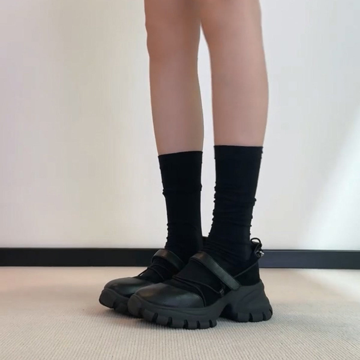 【シューズ】マジックテープ ヴィンテージ 厚底 バレエ風 シンプルシューズ 新作 インソールヒール スポーツ マリージェーンシューズ パンプス お靴