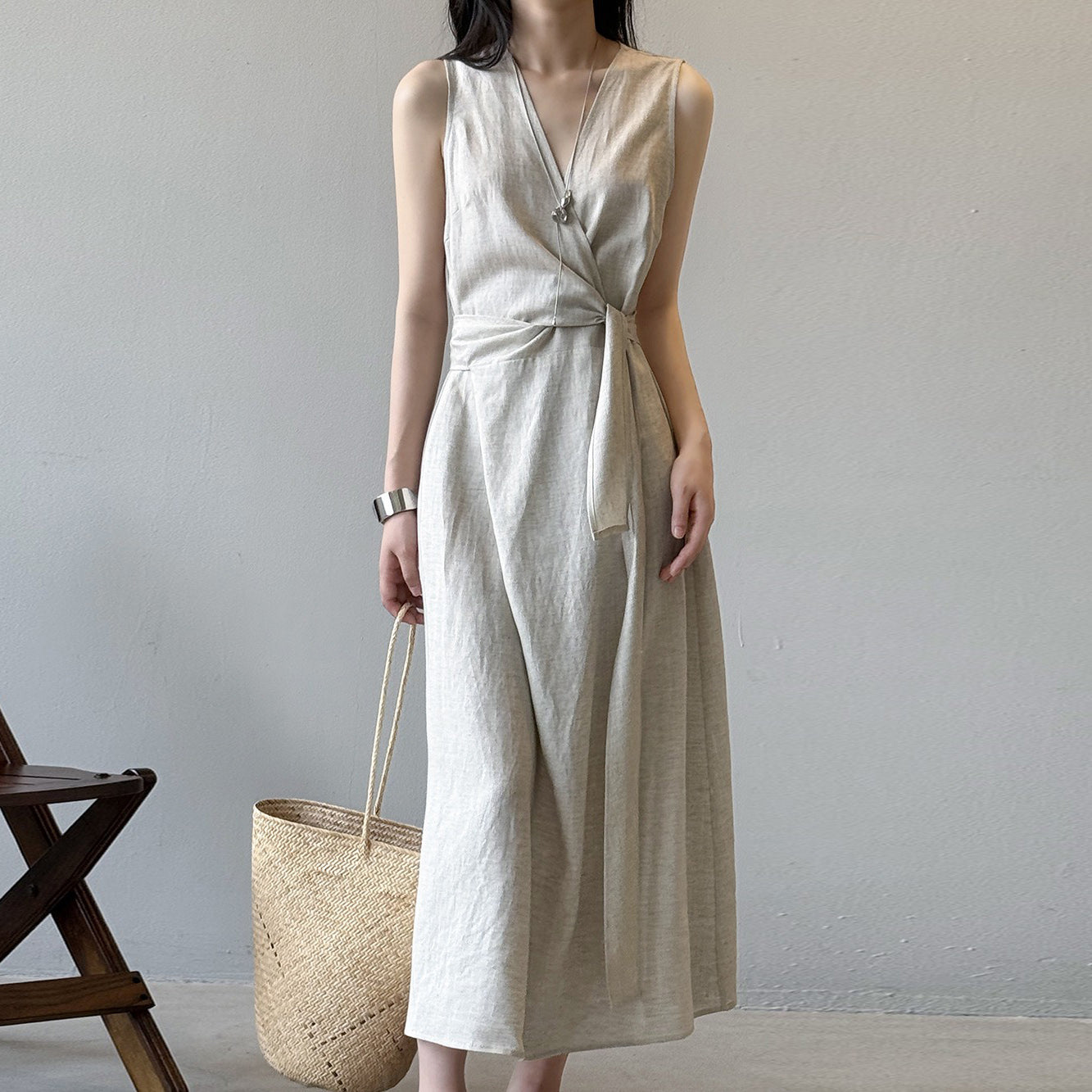 【ワンピース】夏新作 フレンチスタイル ノースリーブ Vネック 着痩せ効果 韓国風 ワンピース【JZシリーズ】