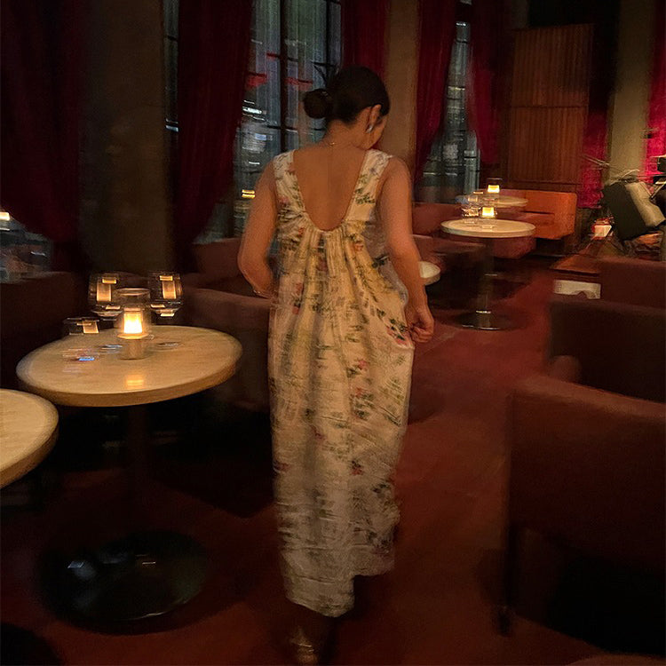 【ワンピース】夏のガーリーコーデ 背中あき 花柄ノースリーブワンピース【SHシリーズ】