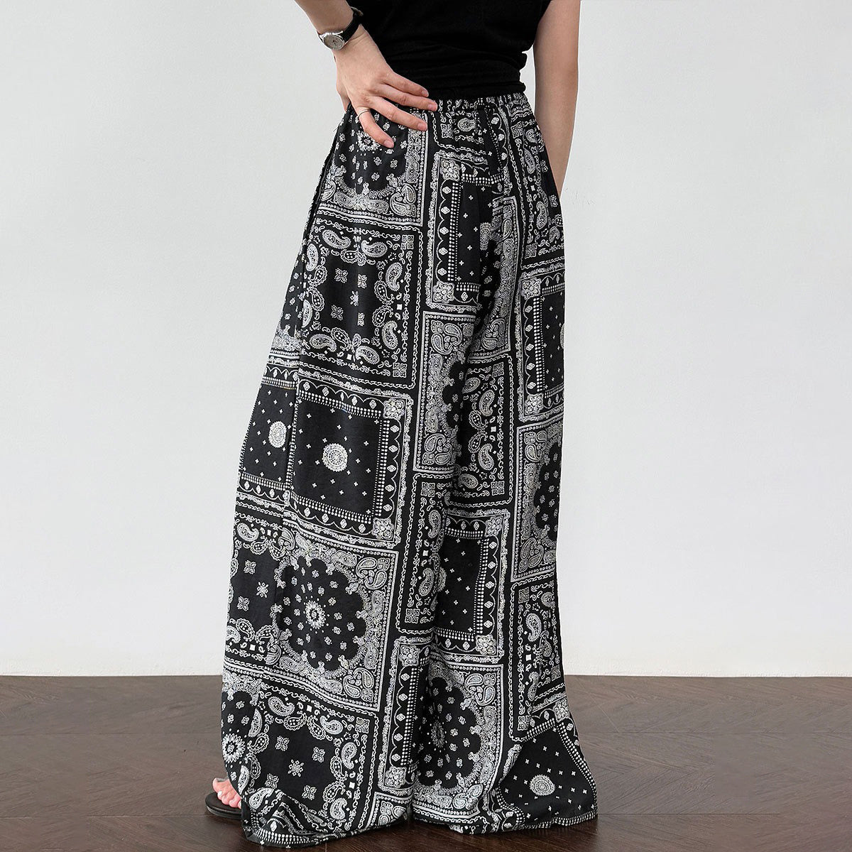 【ボトムス】ボヘミアンプリント レトロエスニック風 ワイドパンツ【JZシリーズ】