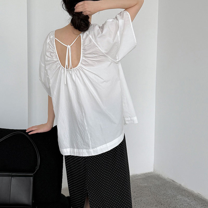 【トップス】韓国風 夏新作 ギャザー×バックオープン デザイン感ラウンドネック半袖ブラウス【SNシリーズ】