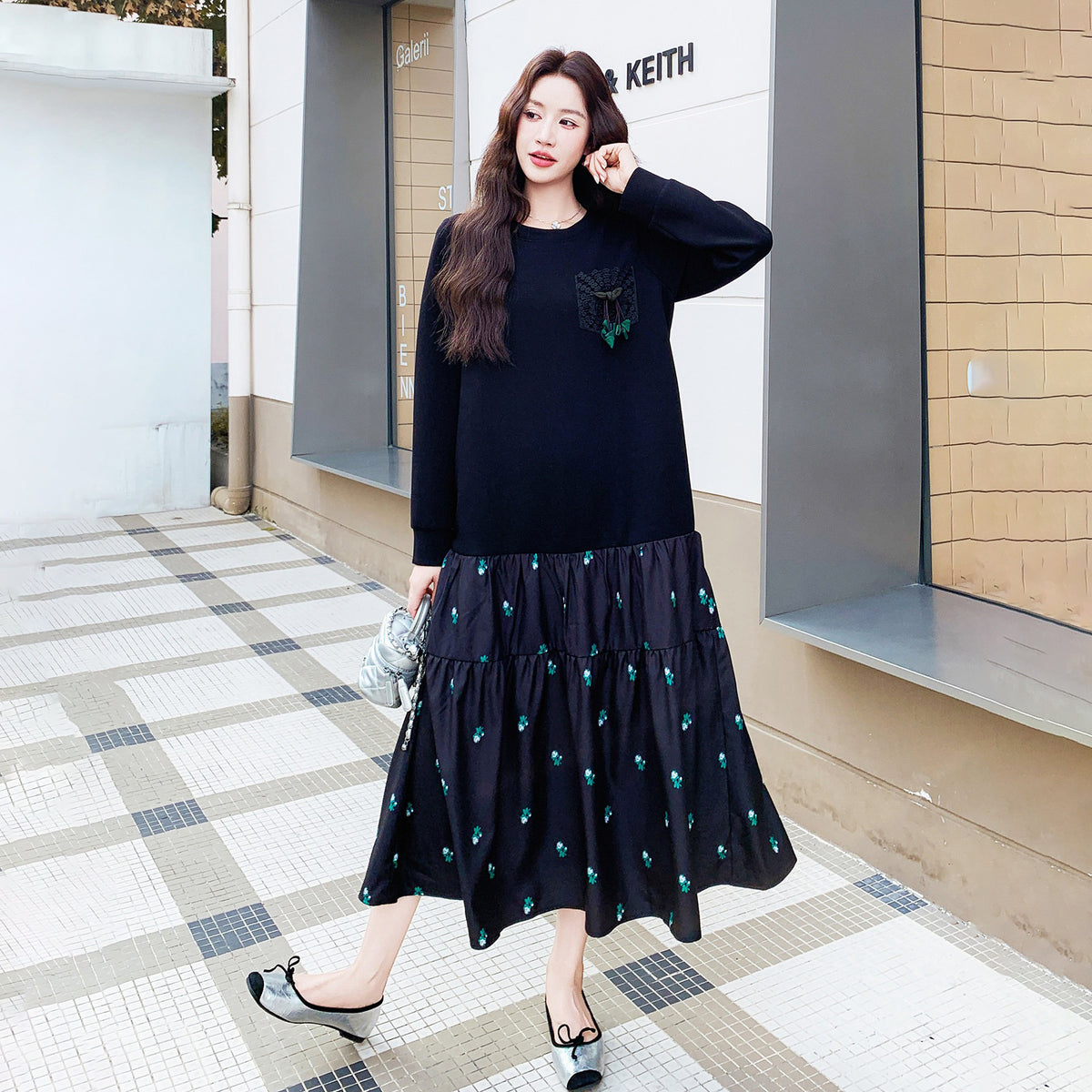 【ワンピース】ブラック花柄切替ロングワンピース 長袖 レディース 秋新作 ゆったりリラックス感 着痩せ見え 大人ナチュラルデザインワンピ【SHシリーズ】
