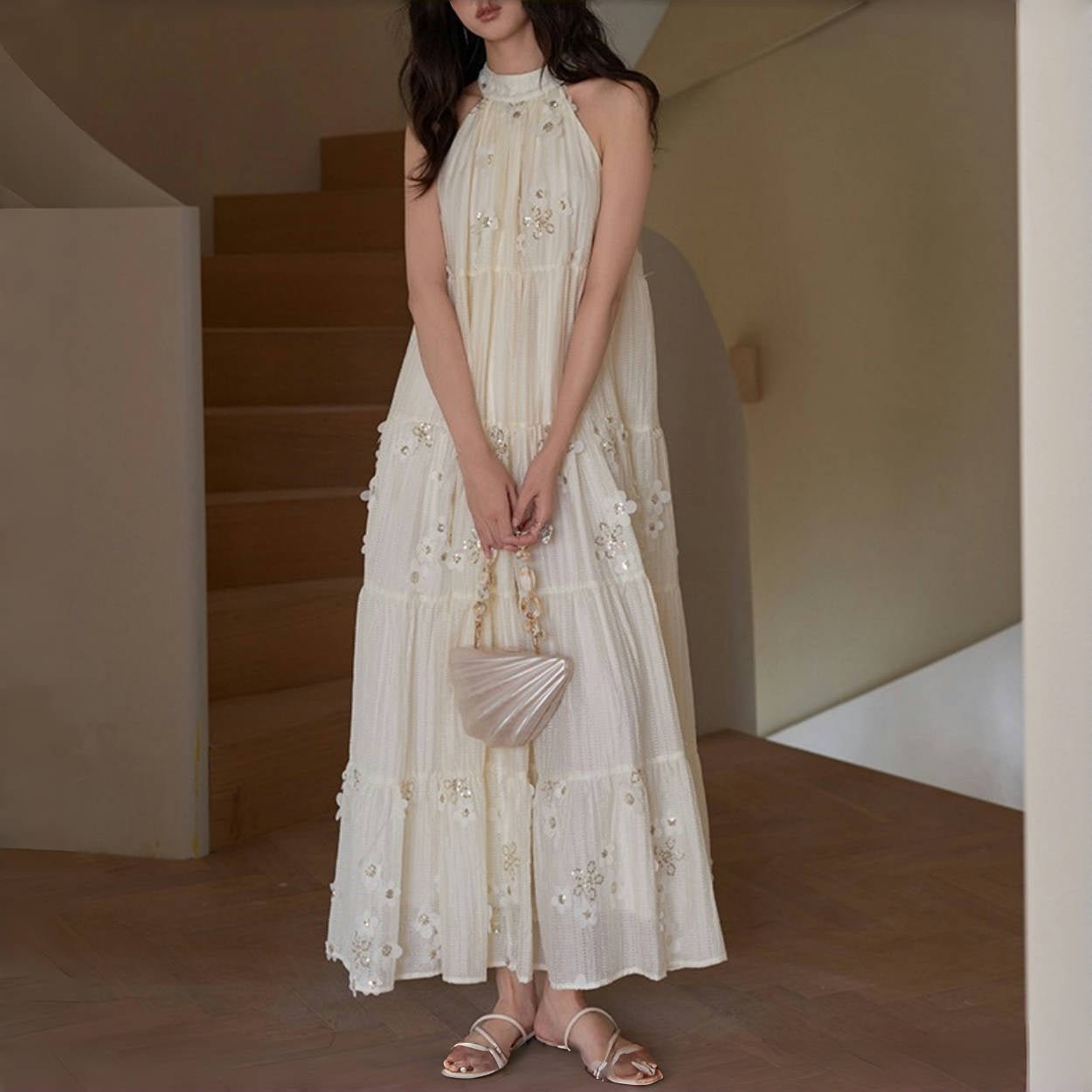 【ワンピース】夏 刺繍  エレガント 花柄スパンコール  ホルターネック  ノースリーブ ワンピース 【SHシリーズ】