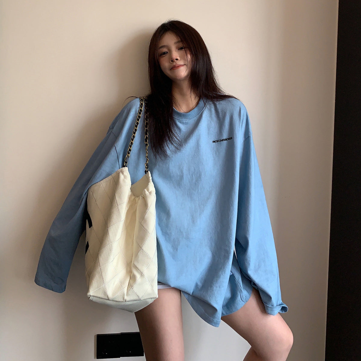 【トップス】ウォッシュ加工刺繍長袖Tシャツ レディース 初秋 ヴィンテージ風 ゆったり こなれ感【FCシリーズ】
