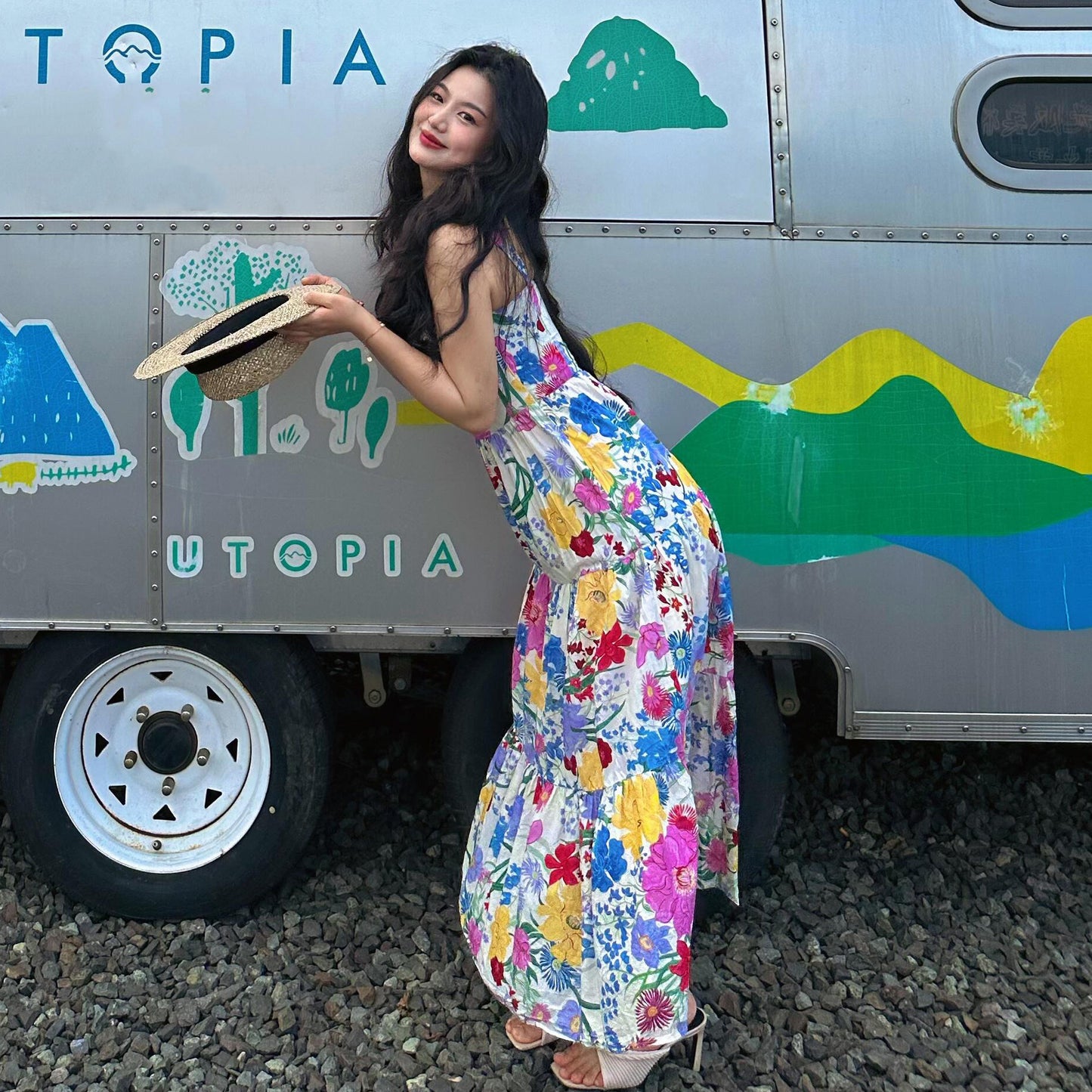 【ワンピース】ドーパミンカラー 異国風 ノースリーブワンピース 夏の旅行コーデにぴったり！細見え効果も◎【SHシリーズ】