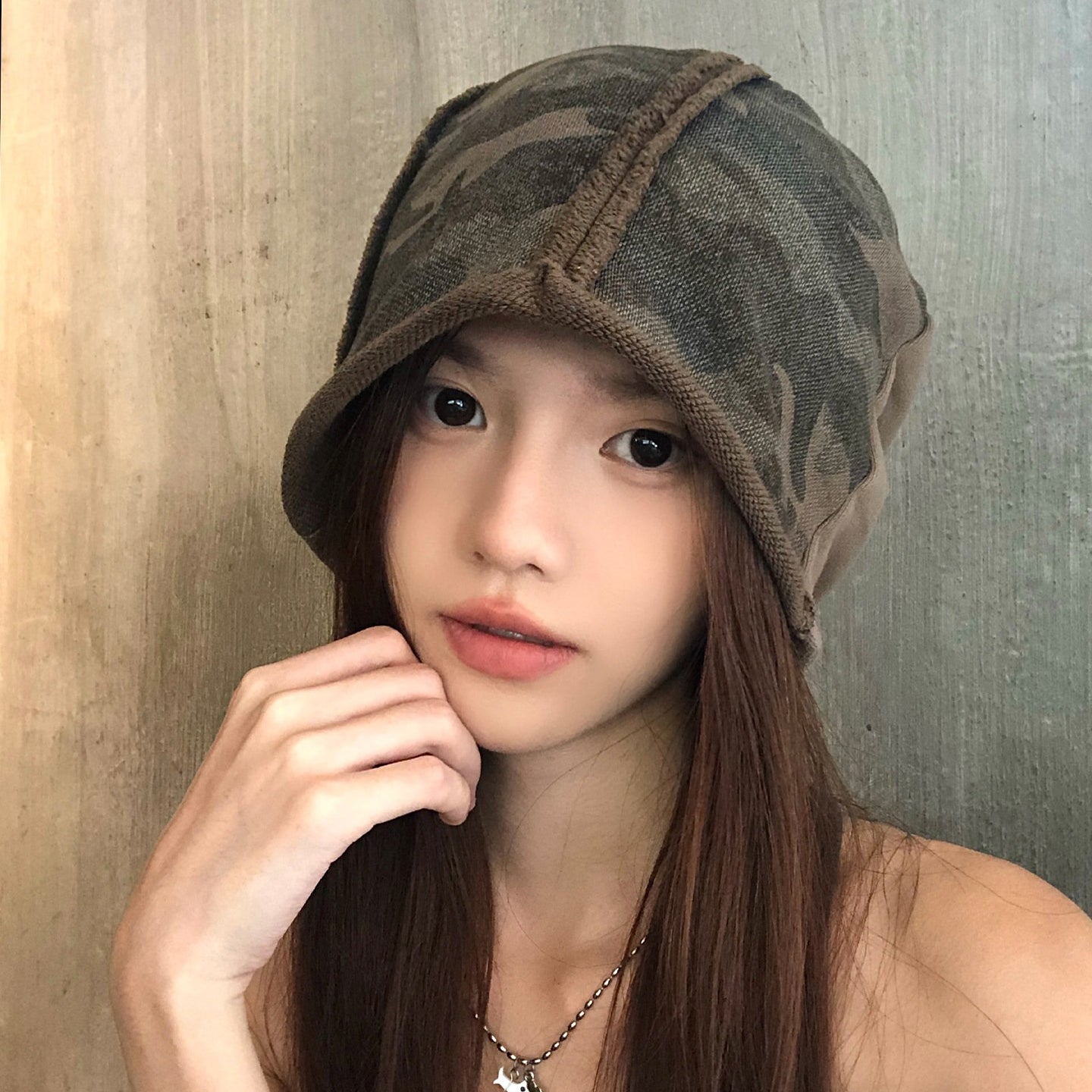 【グッズ】迷彩ロールワッチ 春秋 小顔見え Y2K風 包頭 ニット帽 個性デザイン