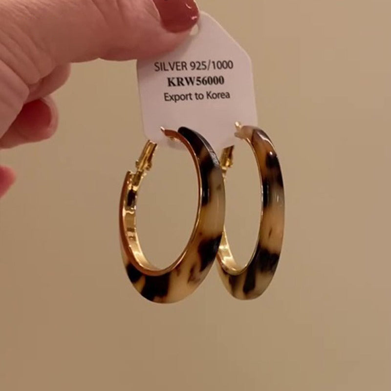 【グッズ】S925シルバー× キャラメルレオパード柄 ピアス 丸顔・面長フェイスもすっきり見え♪