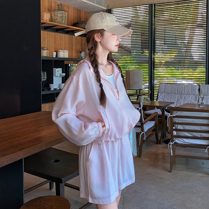 3点セット！【セットアップ】ゆる感たっぷり♡韓国風ピンクUVカットアウター+キャミ＋ショーパンセットアップ 夏の注目 上下セット【JZシリーズ】