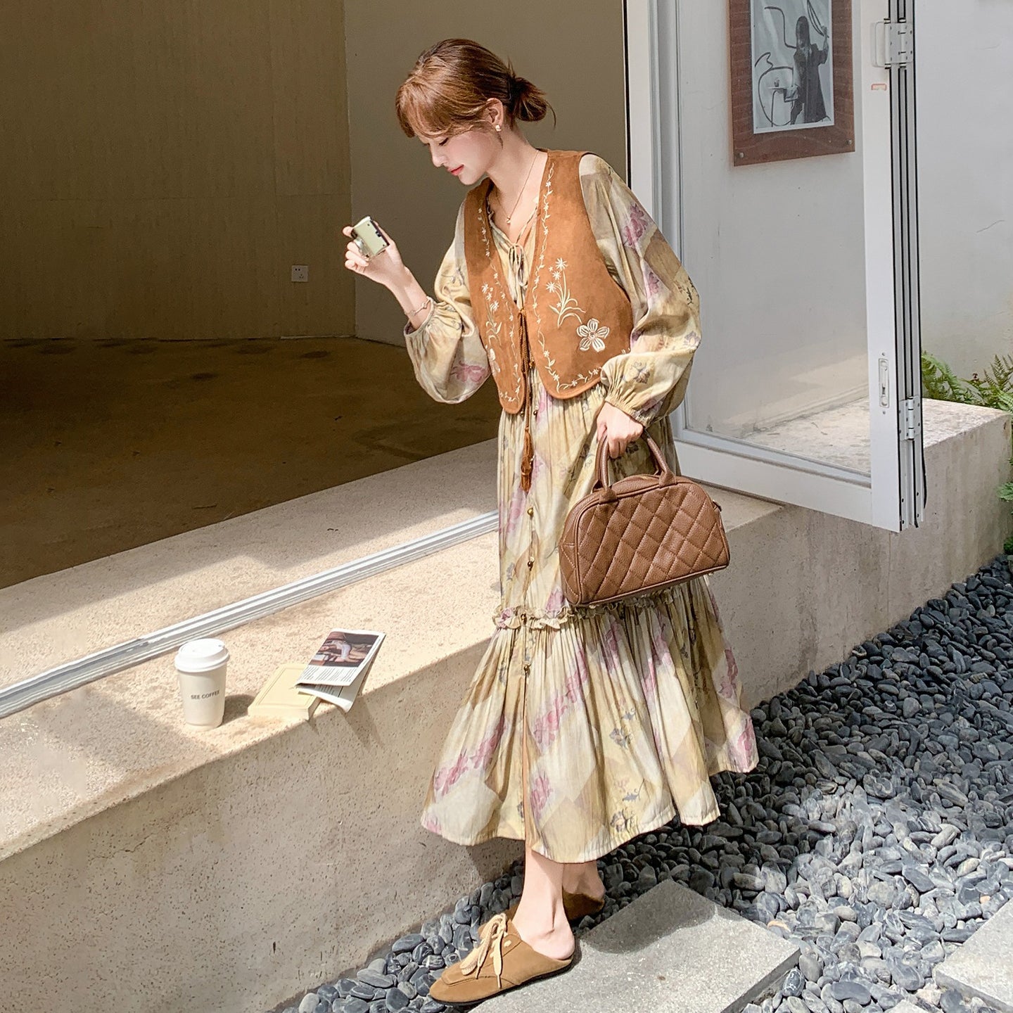 【セットアップ】ボヘミアン風 レイヤード 花柄刺繍レース ベスト＋レトロ 長袖ワンピース レディース 秋新作【SHシリーズ】