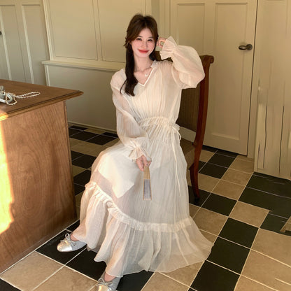 【ワンピース】大人可愛い パフスリーブ ロングワンピース 着痩せシルエットで、特別な日のデートや旅行に馴染む上品な一枚。【JZシリーズ】