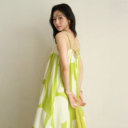 【ワンピース】タイの海辺 リゾート風 グリーン プリント 肌を明るく見せる キャミソール ワンピース 【SHシリーズ】