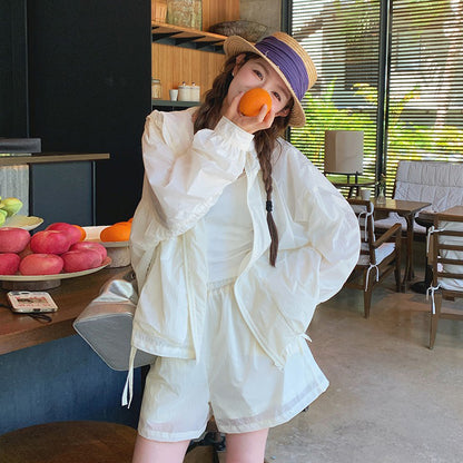 2点セット！【セットアップ】涼しげな白が魅力✨ UVカット 薄手アウター×ワイドパンツ 上下セット【JZシリーズ】