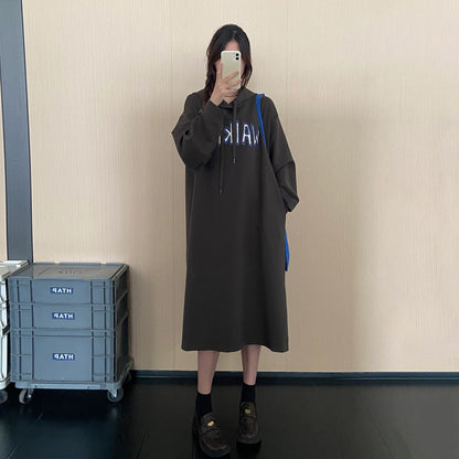 【ワンピース】ロゴプリントフード付きスウェットワンピース レディース 秋新作 大きいサイズ ゆったり 体型カバー【JZシリーズ】