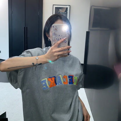 【トップス】ドーパミンカラー  ミニマル ワッペン刺繍 オーバーサイズ  Ｔシャツ  【FCシリーズ】