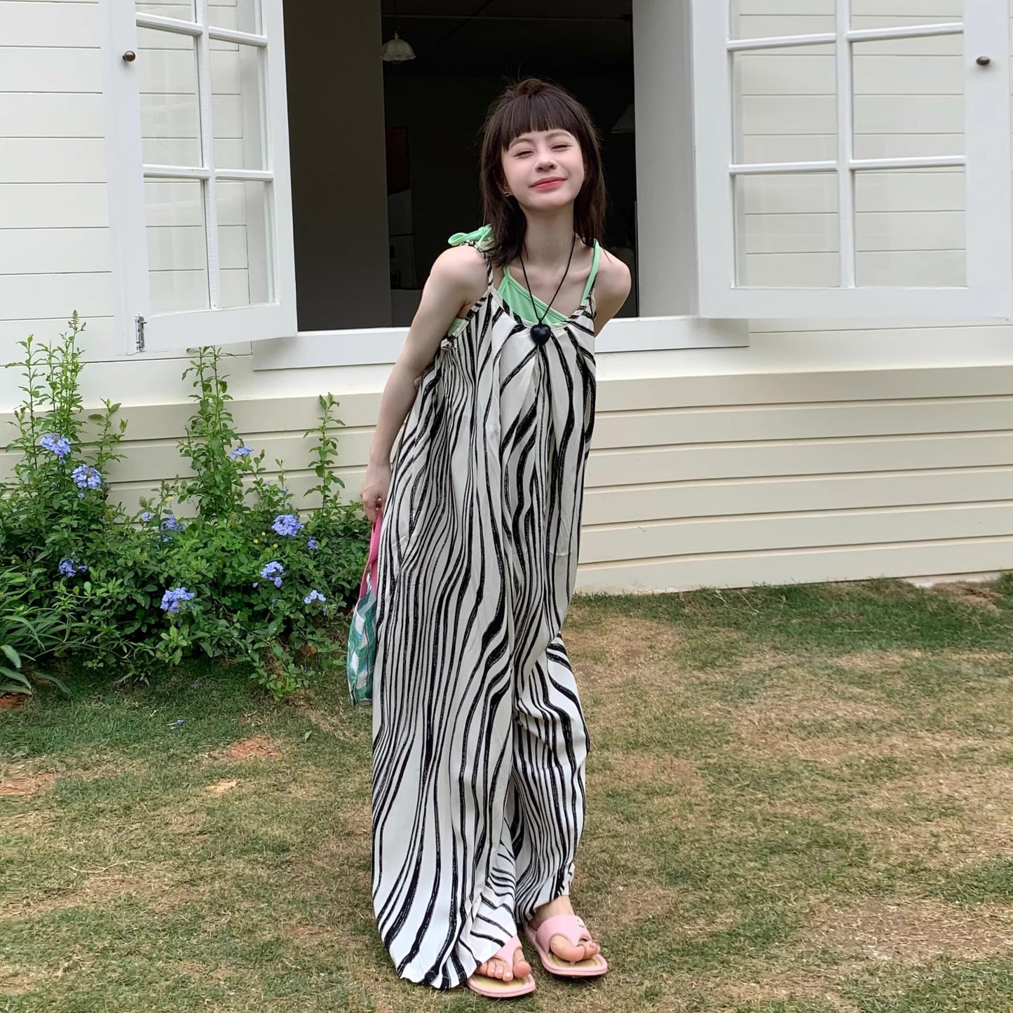 【ボトムス】ゆったりカジュアル 夏用 水波模様 ルーズ感たっぷり オーバーサイズキャミサロペット 【SHシリーズ】