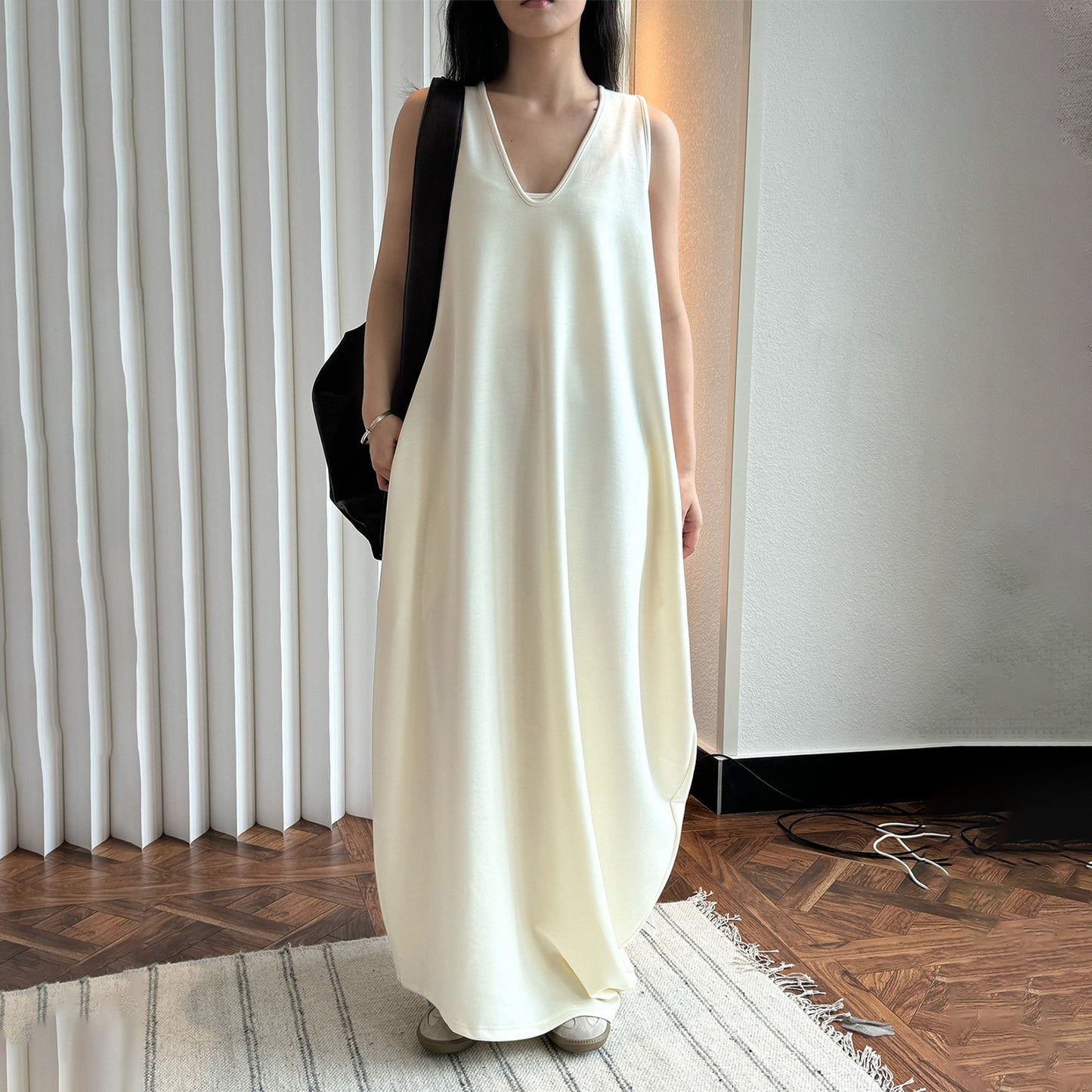 【ワンピース】夏 フレンチ ディープUネック アシンメトリー スリム バロン ノースリーブワンピース【JZシリーズ】