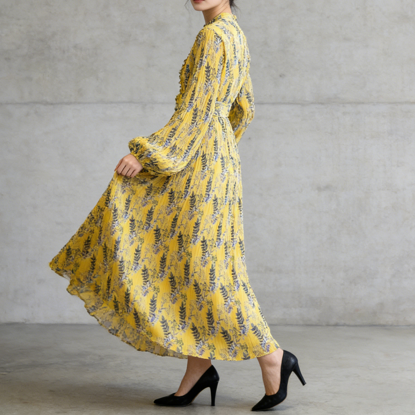 【ワンピース】スタンドカラー リボン付き Aライン プリント プリーツ 長袖 ワンピース 【SHシリーズ】