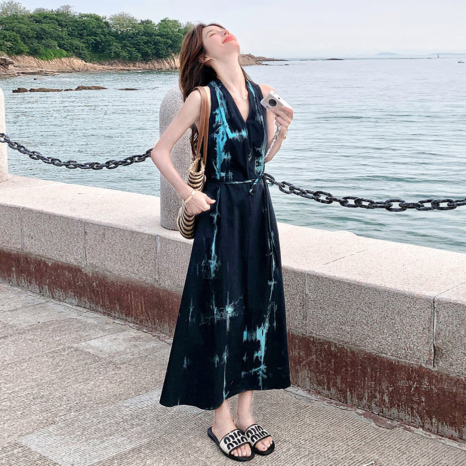 【ワンピース】夏新作 ブルータイダイ柄 ホルターネック ノースリーブワンピース エレガントリゾート風ロングドレス【SHシリーズ】