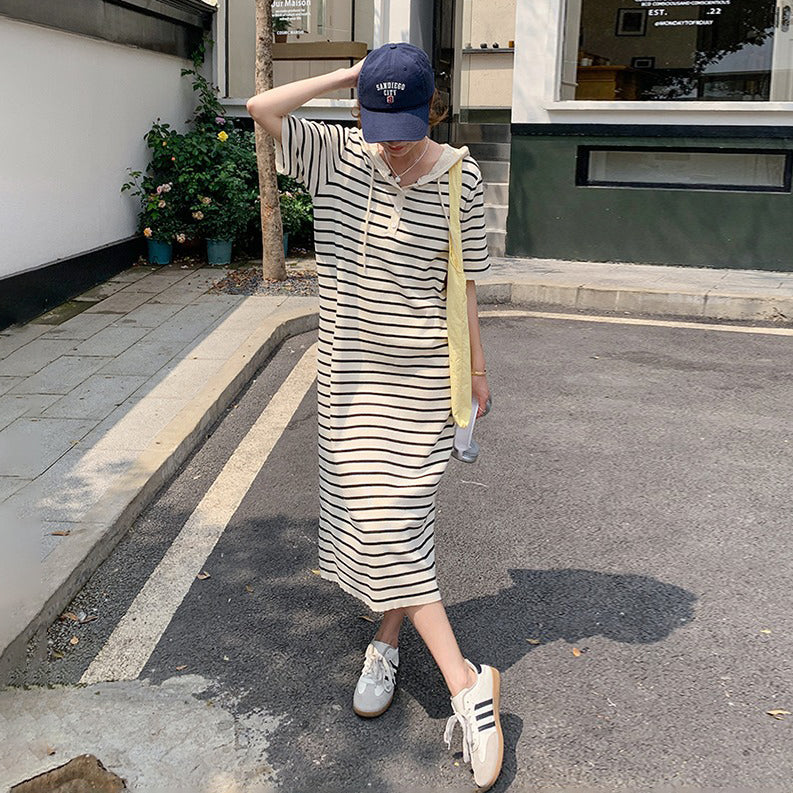 【ワンピース】透かし編みフード付きニットストライプ 半袖ワンピース レディース 夏 学院風 韓国風コーデ 【SHシリーズ】