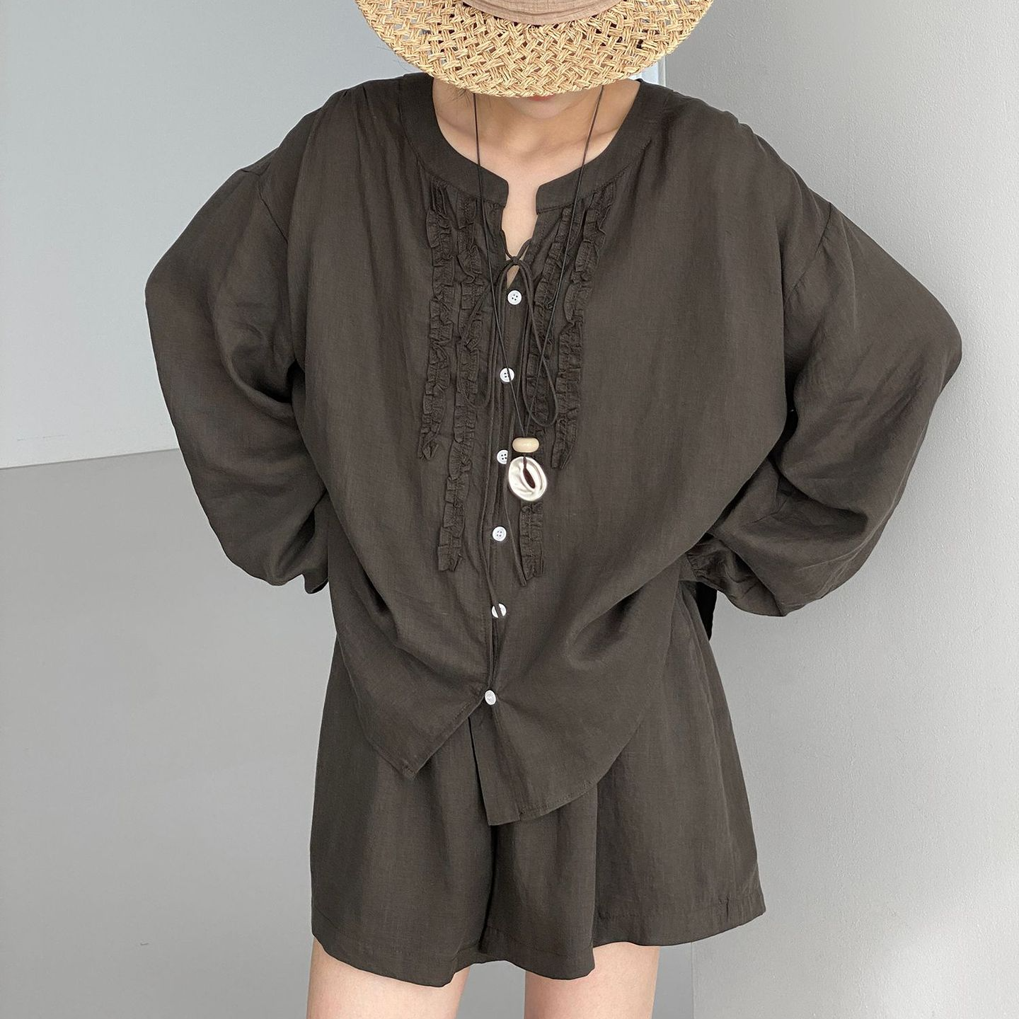 2点セット！【セットアップ】リヨセル ラミー フリルシャツブラウス ショートパンツ きれいめ 上下セット 【JZシリーズ】