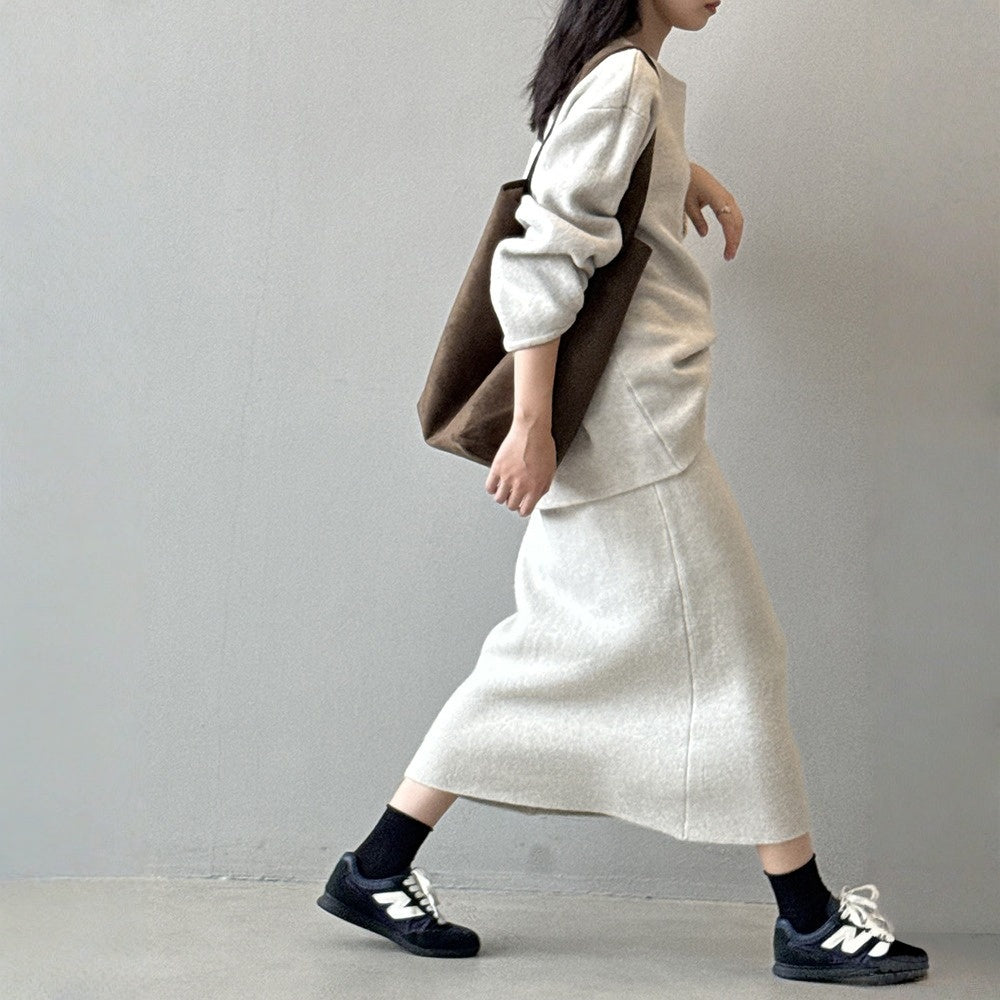 【セットアップ】春 秋 冬 ラウンドネック セーター + 着痩せ効果 スカート 2点上下セット 【SNシリーズ】