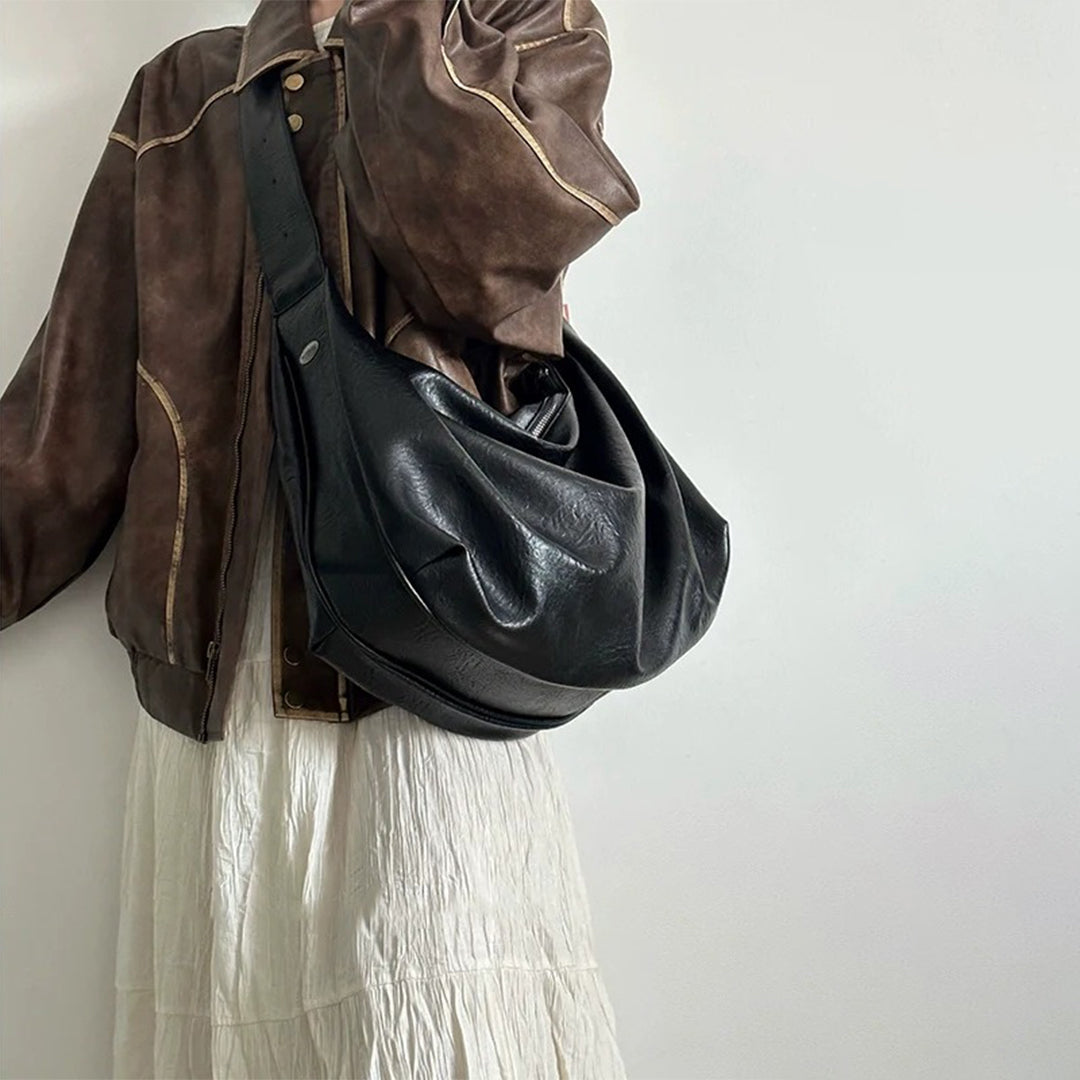 現行！極美品✨ マスターピース Gloss ボディバッグ チョコ レザー 希少 美品】マスターピース ボディバッグ レザー ブラック ゴールド