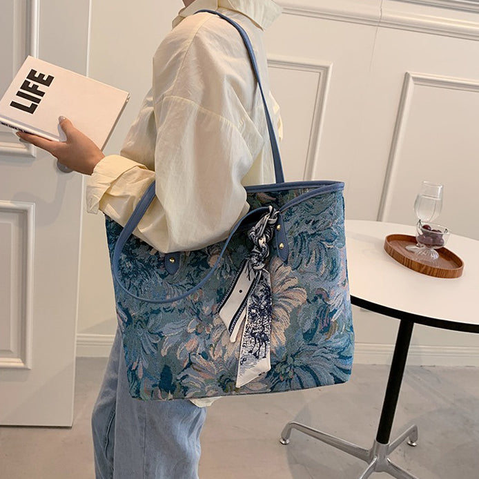 【バッグ】💙刺繍デザイン入り 大容量トートバッグ レディース 通勤 新作 おしゃれレトロ ボディバッグ