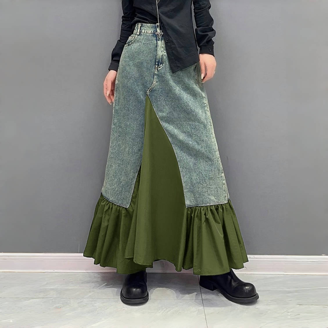 【24AW】【ボトムス】切り替え ラシャ生地  フリルギャザー スカート