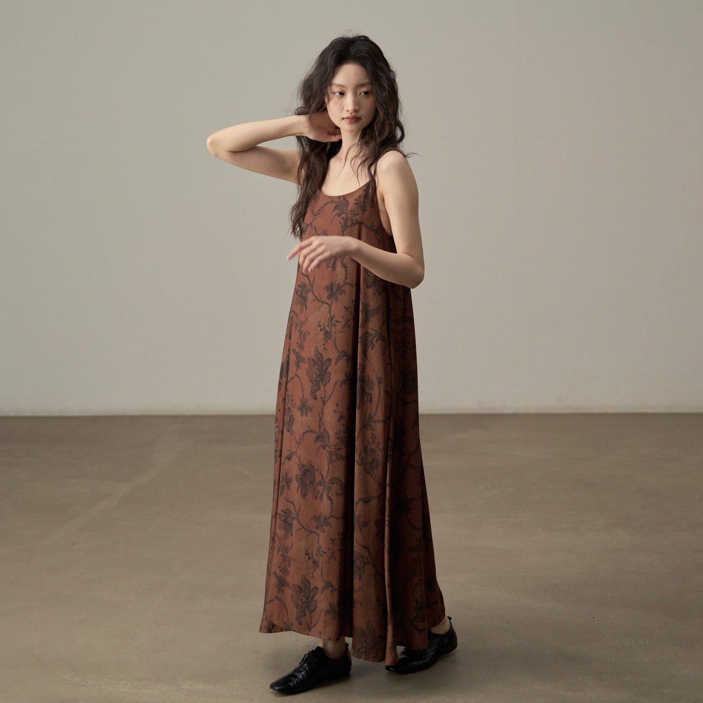 【ワンピース】新中式 ヴィンテージ高級感 プリント 柔らかい素材 リゾート風 ノースリーブワンピース【SHシリーズ】