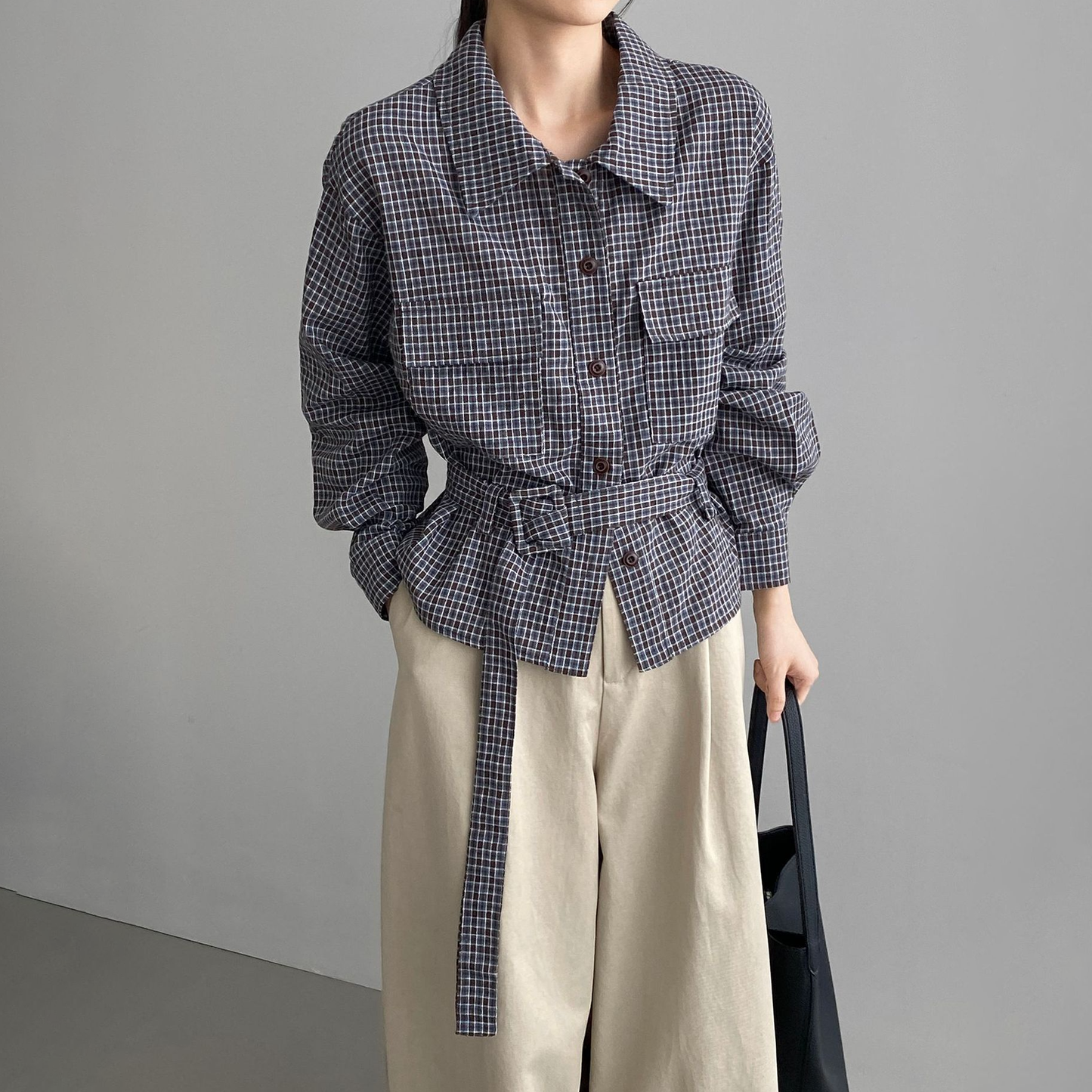 【トップス】韓国風 シンプルギンガムシャツ レディース ベルト付き デザインシャツ 襟付き ウエストマーク 美シルエット 着回しトップス【JZシリーズ】