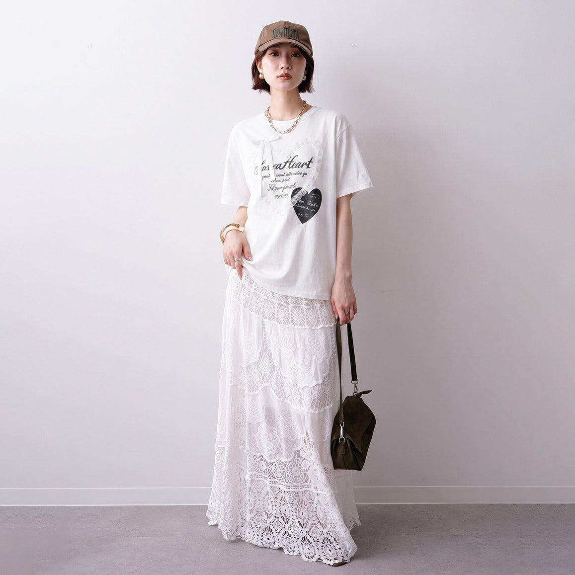 【トップス】リボン デザイン コットン 半袖 Tシャツ レディース 夏 ゆったり 若見え こなれ感 きれいめ【JZシリーズ】