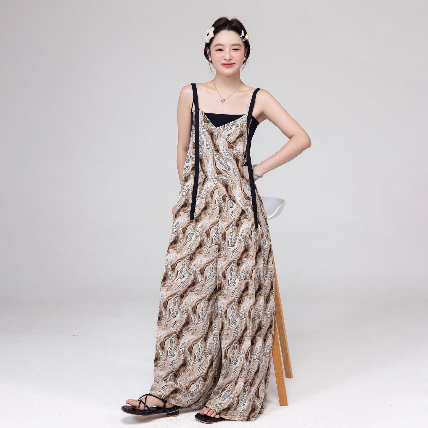 【ボトムス】ハイエンドレトロ感 水波模様グラデーションサロペット ゆったりVネック オールインワン 夏新作【SHシリーズ】