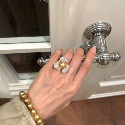 【🎁 B2G1｜先行スタート！】【グッズ】キラッと輝く 春 秋 夏 冬ビッグフラワー パーティー リング 【JZシリーズ】