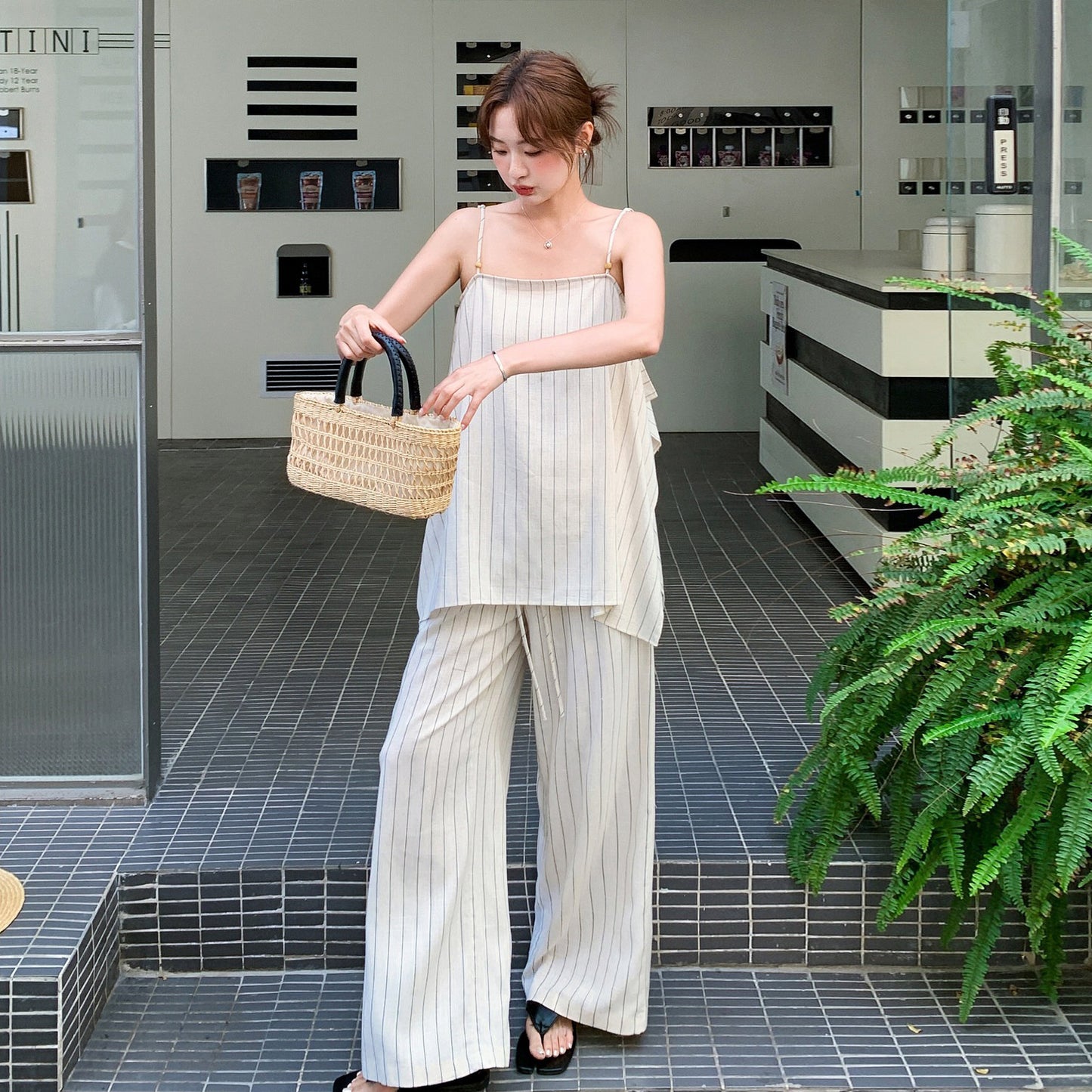2点セット！【セットアップ】ベアトップ ストライプ ワイドパンツ 上下セット レディース 夏  ゆったり 人気 韓国コーデ【JZシリーズ】