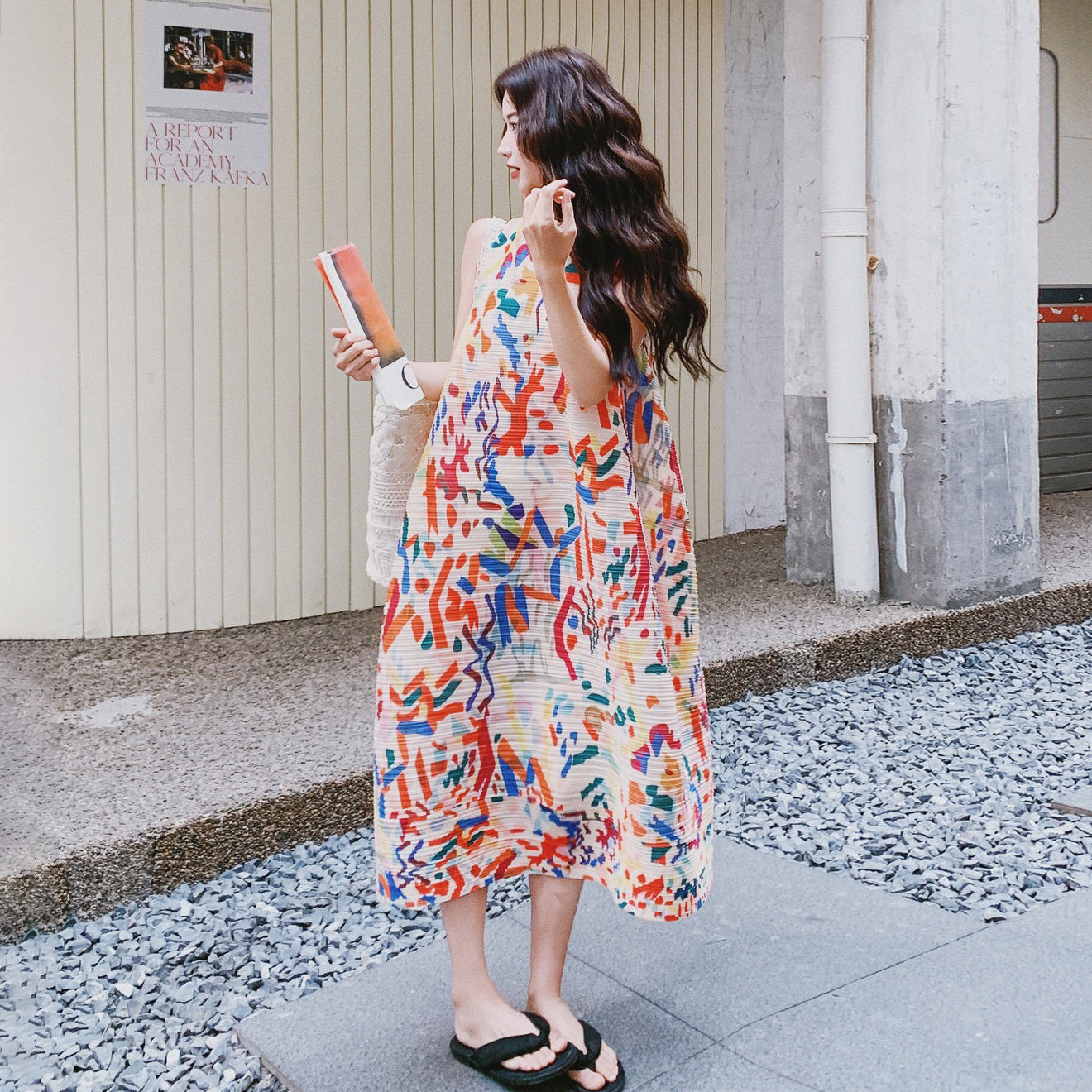 【ワンピース】アート風 グラデーション グラフィティプリント ノースリーブワンピース レディース 夏新作 若見え ゆったり キャミワンピース【SHシリーズ】