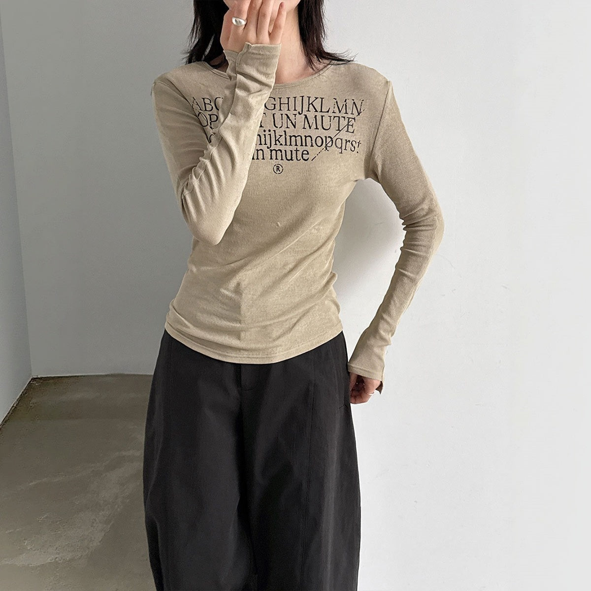 【トップス】アルファベット クルーネック 長袖Tシャツ 【JZシリーズ】