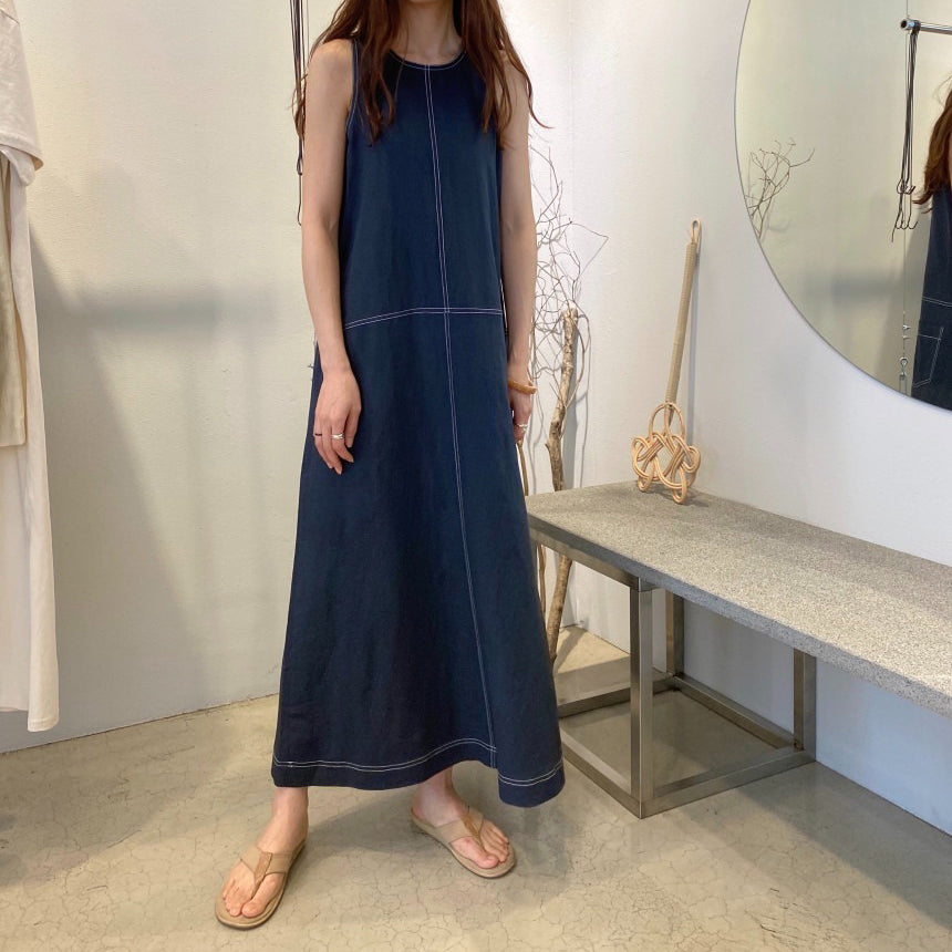 【ワンピース】レトロ感 リラックス風 ステッチデザイン×ゆったりシルエット ノースリーブワンピース