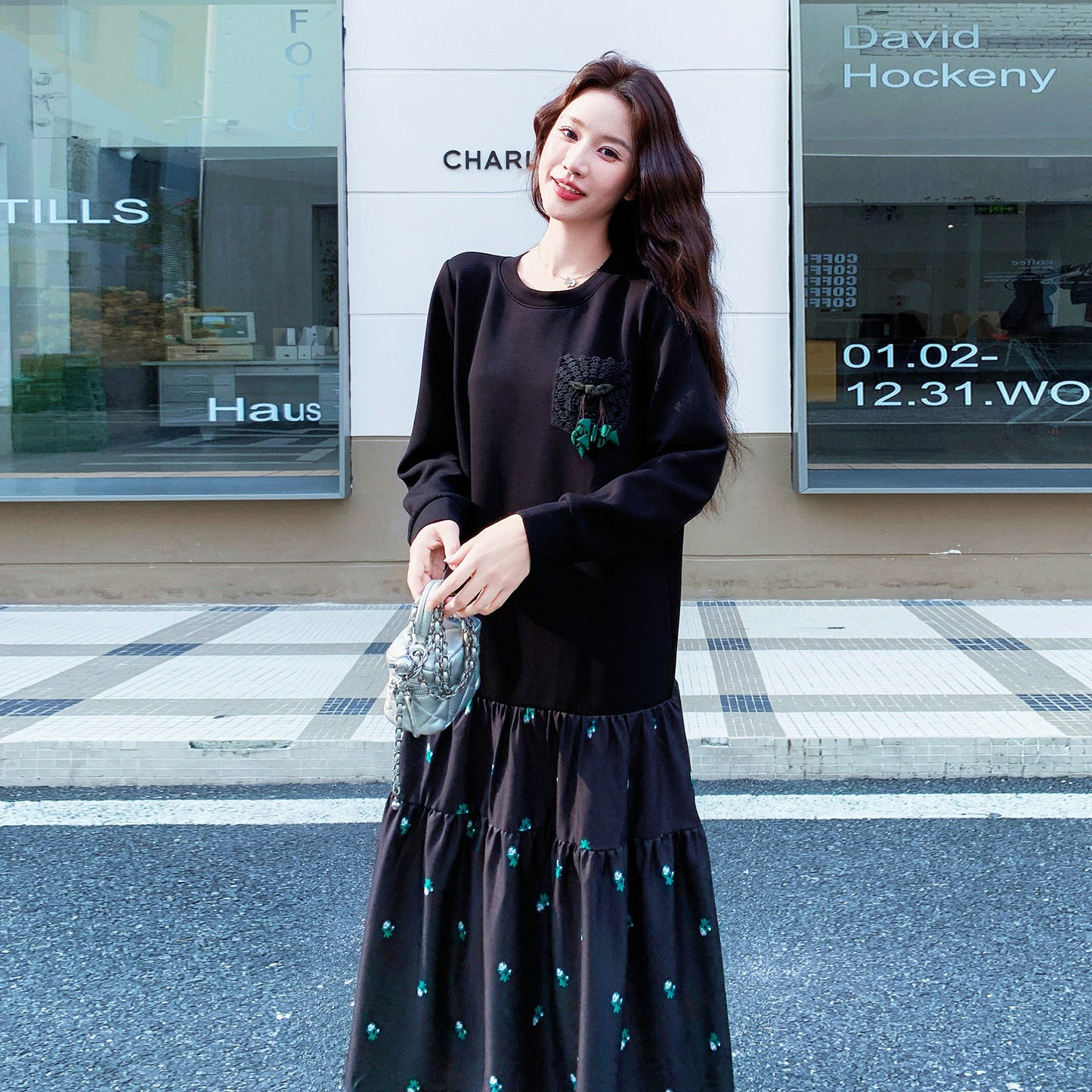 【ワンピース】ブラック花柄切替ロングワンピース 長袖 レディース 秋新作 ゆったりリラックス感 着痩せ見え 大人ナチュラルデザインワンピ【SHシリーズ】