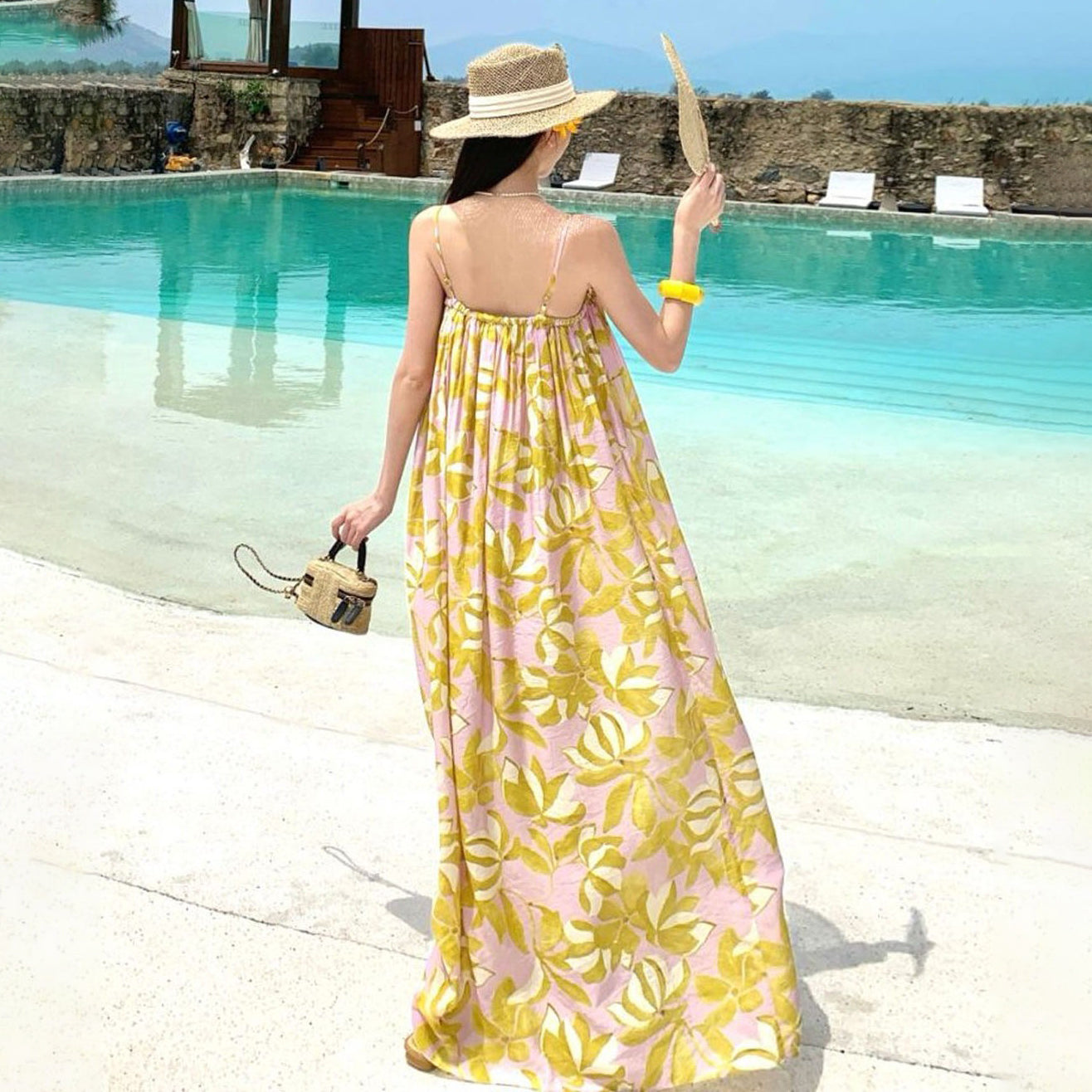 【ワンピース】リゾート風 プリント キャミソールワンピース レディース 夏 ロング丈 ゆったり ノースリーブ ビーチワンピース 海辺コーデ【SHシリーズ】