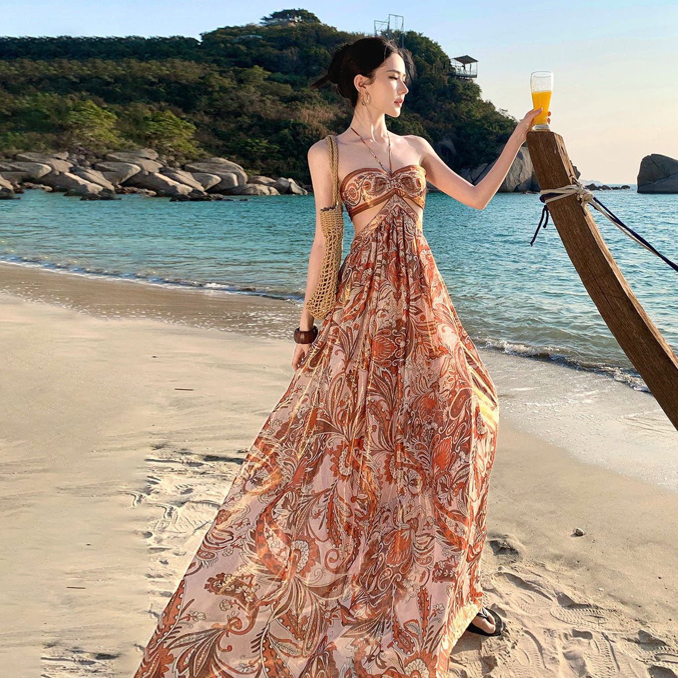【ワンピース】リゾート風 マキシワンピース レディース 夏 ボヘミアン柄 ノースリーブ ビーチドレス 旅行コーデ【SHシリーズ】