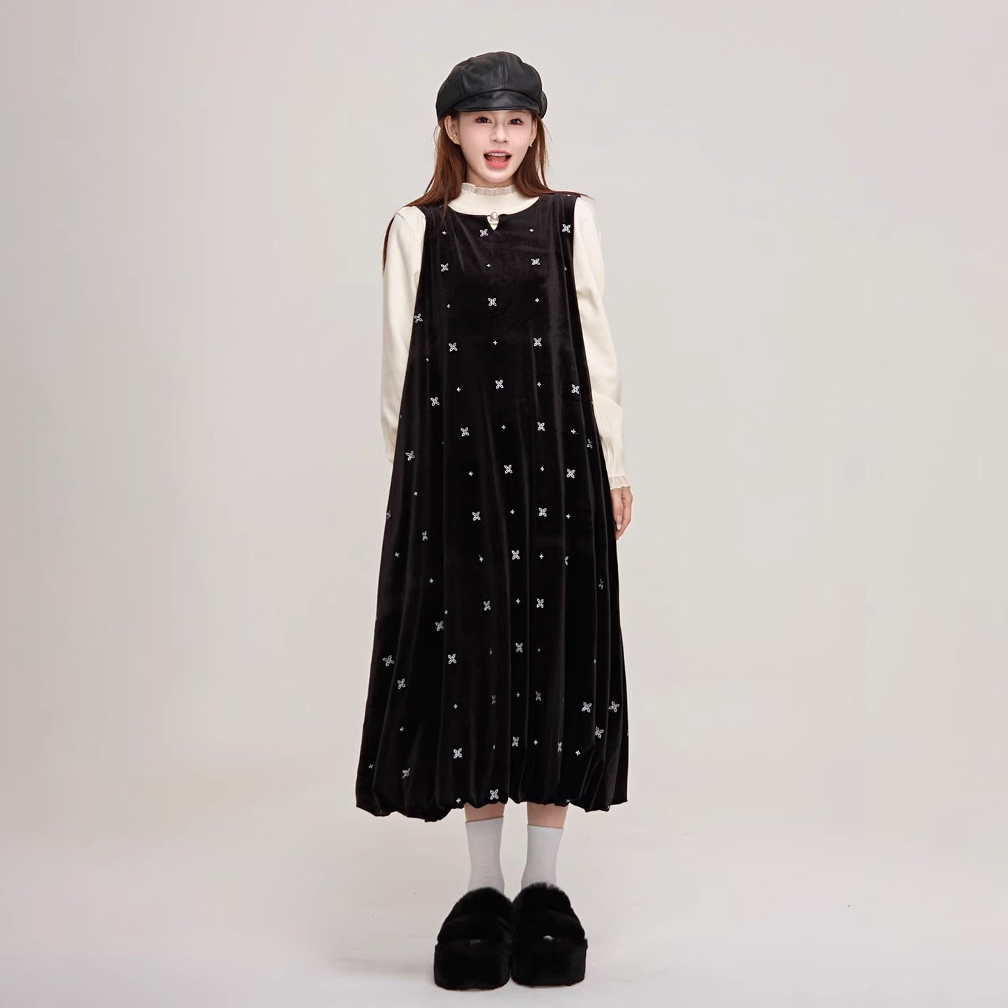 【ワンピース】🌟可愛さUP♡星柄刺繍ベストワンピ レディース 秋冬 ノースリーブワンピース【JZシリーズ】