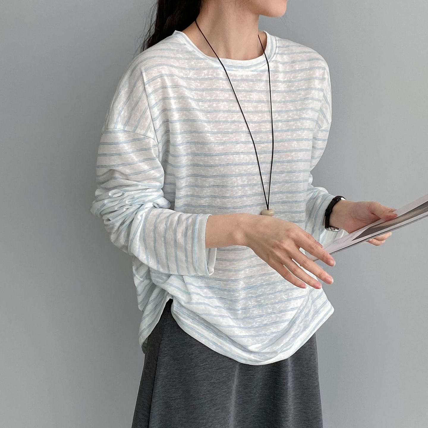 【トップス】ボーダー カットソー 背中開き 体型カバー 痩せ見え 2026夏 韓国風 柔らかい 快適 Ｔシャツ【JZシリーズ】