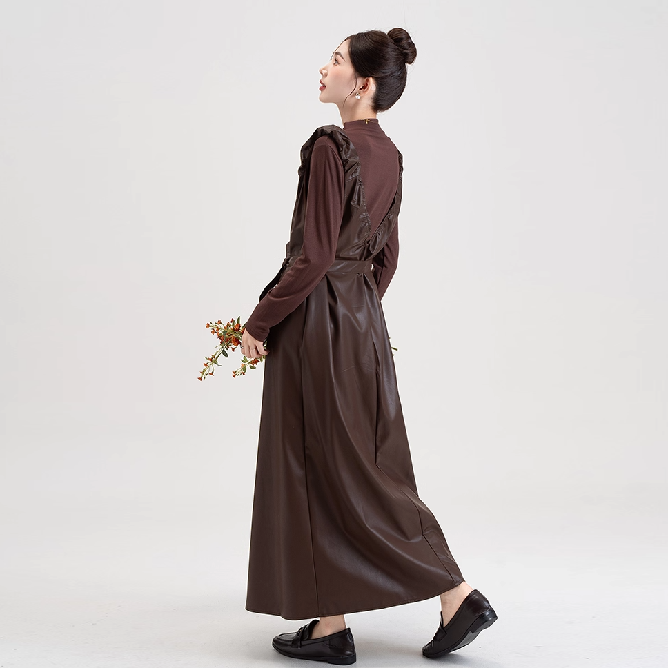 【セットアップ】PUレザー ベストワンピース＋インナー セットアップ レディース 細見え 2点セット