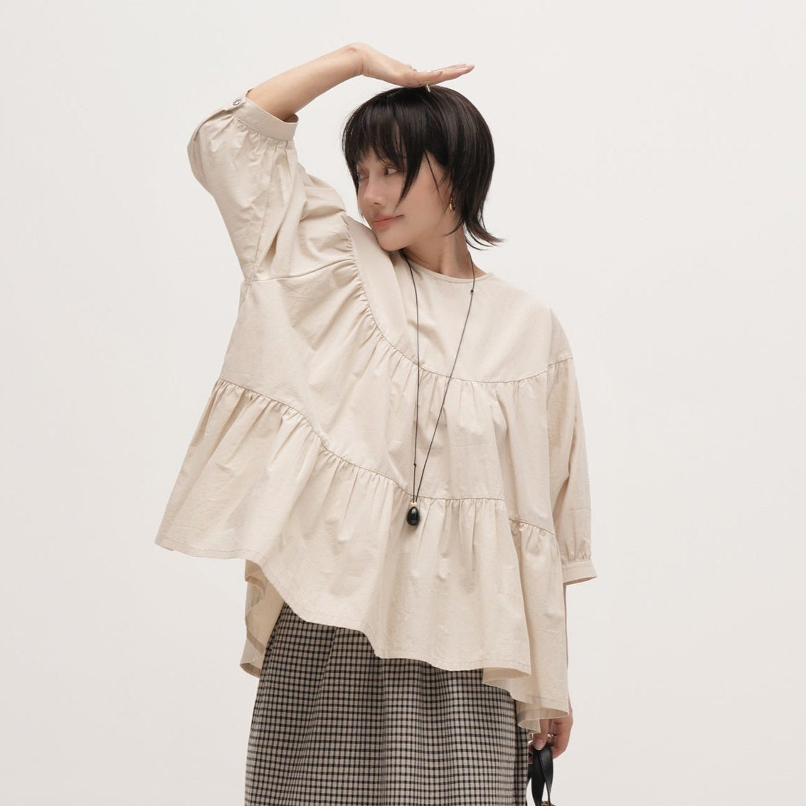 【トップス】レトロ ブラウス シャツ レディース ゆったり 体型カバー 大きいサイズ ミディアム丈 長袖 シャツ デザイン感 トップス【JZシリーズ】