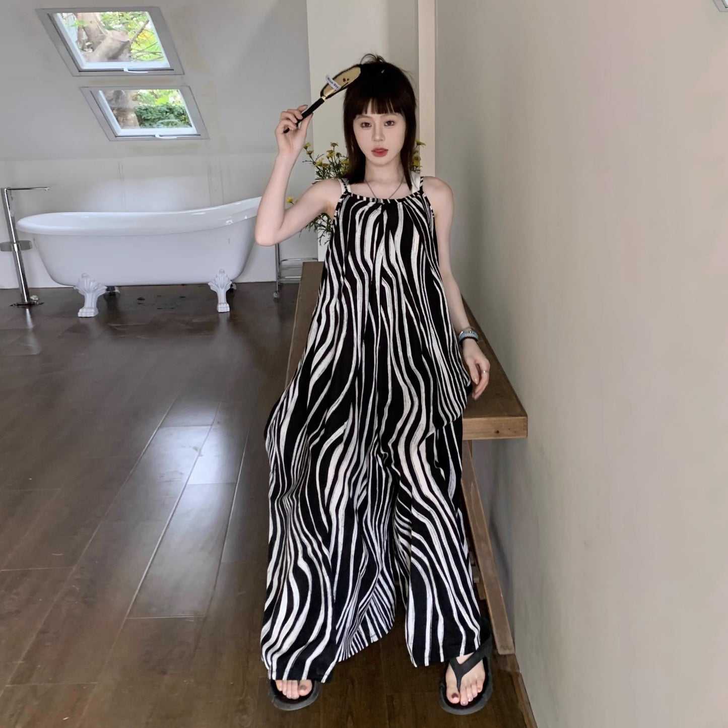 【ボトムス】ゆったりカジュアル 夏用 水波模様 ルーズ感たっぷり オーバーサイズキャミサロペット 【SHシリーズ】