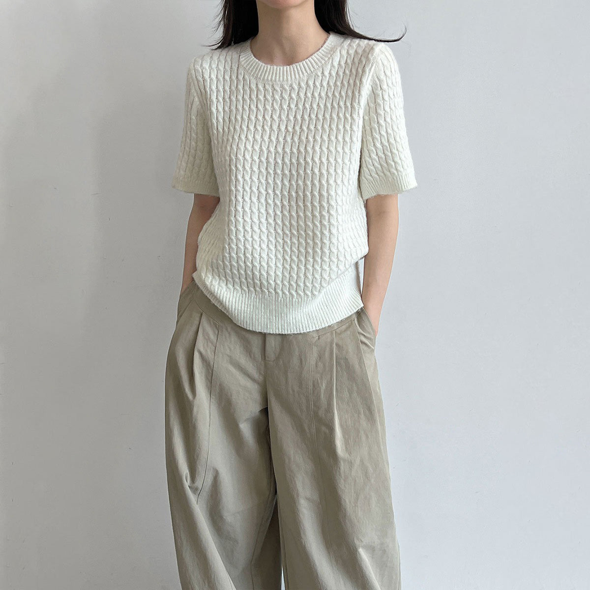 【トップス】韓国系 ニットTシャツ レディース 編み柄デザイン 半袖 細見え シンプルブラウス【JZシリーズ】