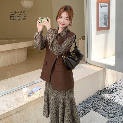 2点セット！【ワンピース】他と被らない 優しい雰囲気 甘めレトロ ベスト+ 花柄長袖ワンピース セット 大人可愛い 個性派【SHシリーズ】