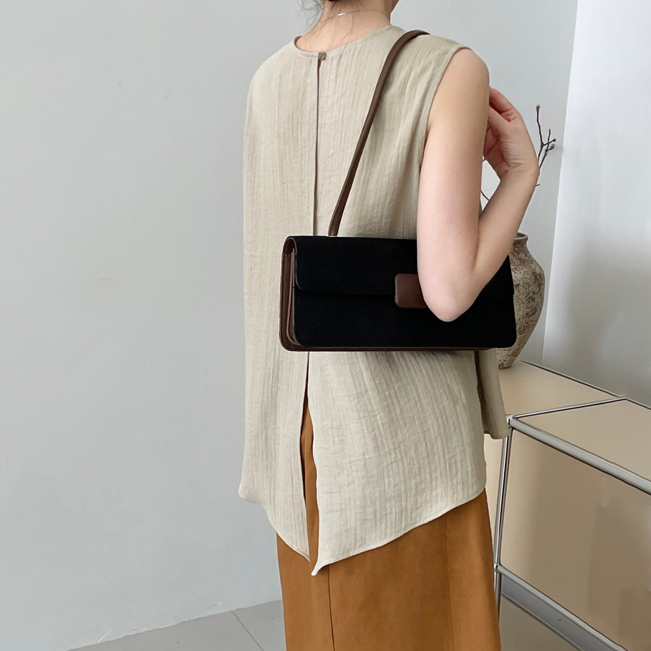 【トップス】レディース デザインベスト バックスリット入り クルーネック ノースリーブ 上品 きれいめ 通勤トップス 春夏【JZシリーズ】