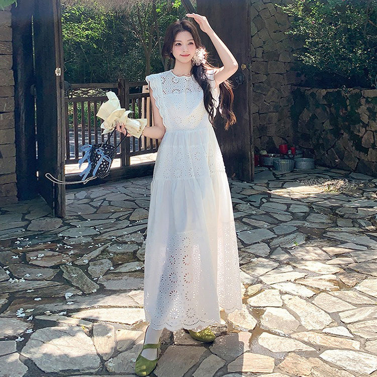 【ワンピース】夏 重工レース刺繍 ハイウエストで細見え ノースリーブワンピース